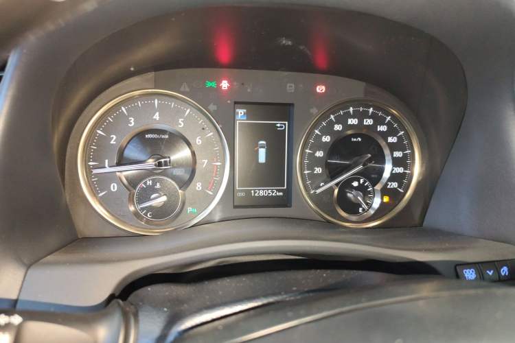 Used Toyota Alphard 2018 Revised Version 3.5L Premium Edition
