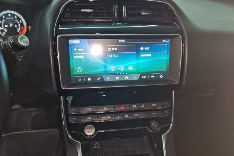 Used Jaguar XEL 2019 2.0T 200 PS Deluxe Edition
