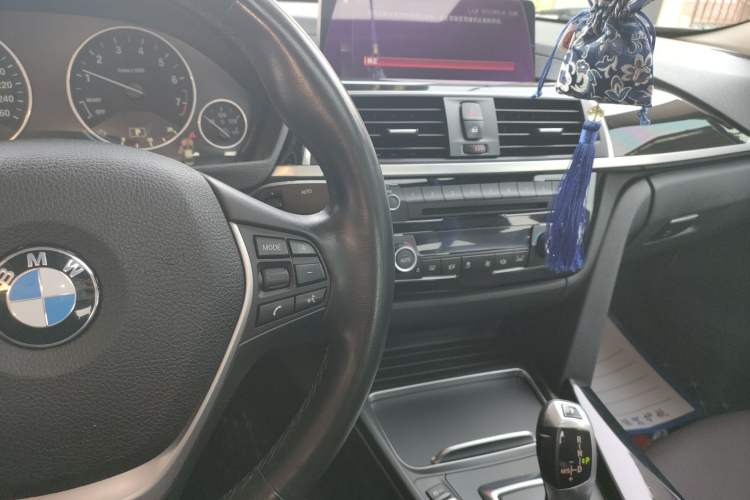 Used BMW 3 Series 2019 320Li Fashion Model