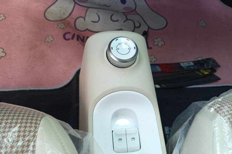 Used Wuling Hongguang MINIEV 2024 3rd Generation 215km Advanced Version