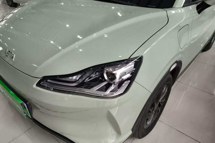 Used NETA V 2022 Chao 300 Lite Lithium Iron Phosphate
