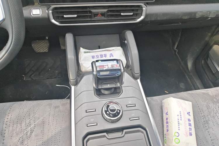 Used JETOUR Traveler 2023 1.5T Two-Wheel Drive Discovery PRO Gear Lever