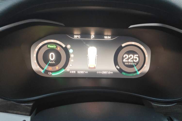 Used BAIC Beijing EU5 2018 R500 Smart Edition Odometer Close Up