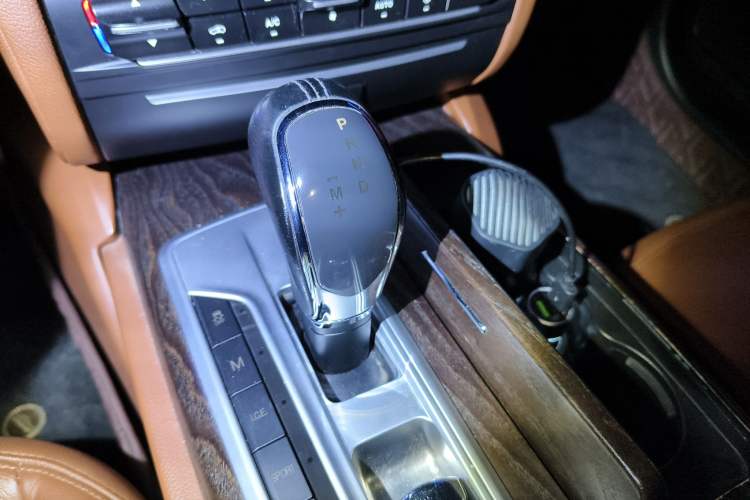 Used Maserati President 2015 3.0T Standard Model
