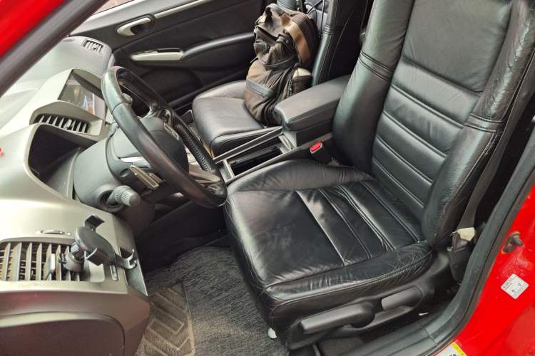 Used Honda Civic 2009 1.8L automatic luxury edition Left Front Seat