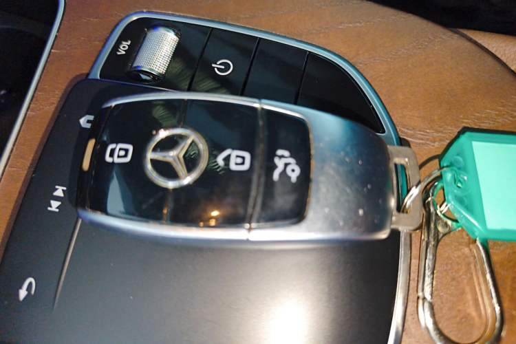 Used Mercedes-Benz E-Class 2021 Facelift E 260 L