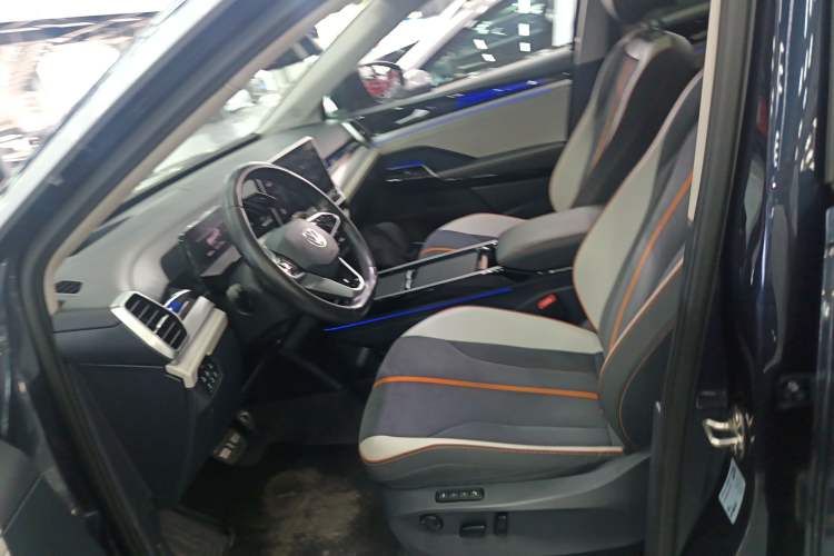 Used Volkswagen ID.6 CROZZ 2022 Long-Range PRO Edition