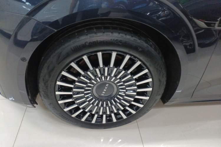 Used Zeekr 009 2022 WE Edition