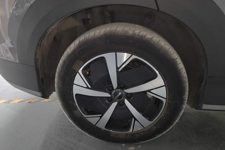 Used BYD Sealion 05 EV 2025 520 km Smart Cruise Version Right Rear Wheel Hub