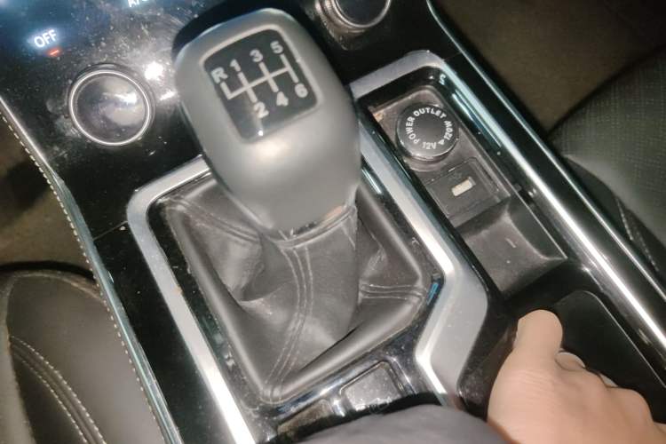 Used JETOUR X90 2020 1.5T Manual Shadow Fun Edition 7-Seater