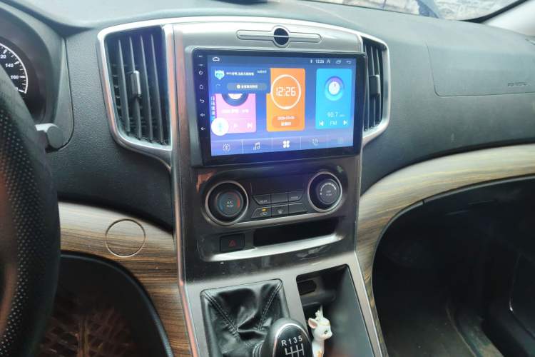 Used FORTHING Lingzhi PLUS 2022 Travel Edition 2.0L Manual Comfort Version 7 Seats
