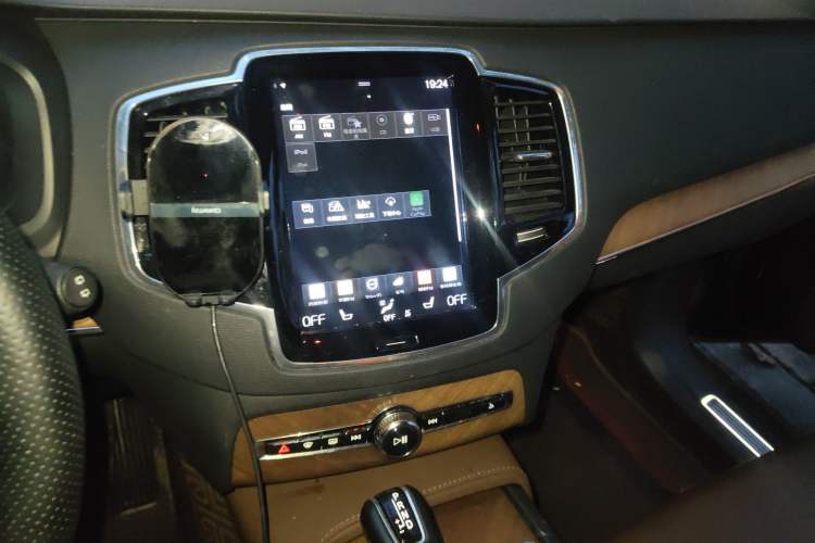 Used Volvo XC90 2019 T6 Zhiyi Edition 7-Seater China V Emission Standard