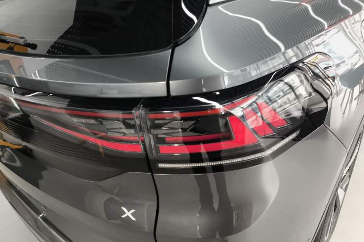 Used Volkswagen ID.6 X 2023 Upgraded Model Ultra-Long Range Version
