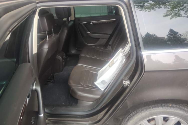 Used Volkswagen Magotan 2012 Travel Edition 2.0 TSI Luxury Version
