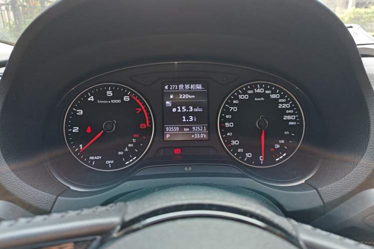 Used Audi A3 2017 Limousine 35 TFSI Style Edition Instrument Cluster