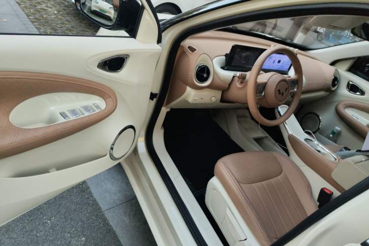 Used Wuling Bingo 2025 333 km Lingxi Connected Version
