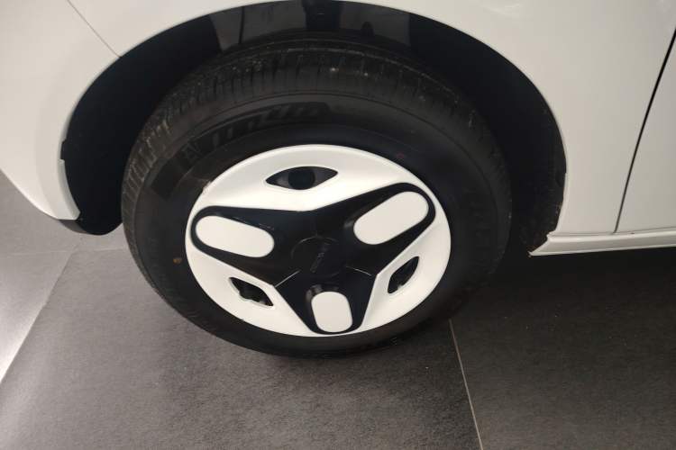 Used Geely Galaxy Panda 2025 210 km – Yuanqi Bear
