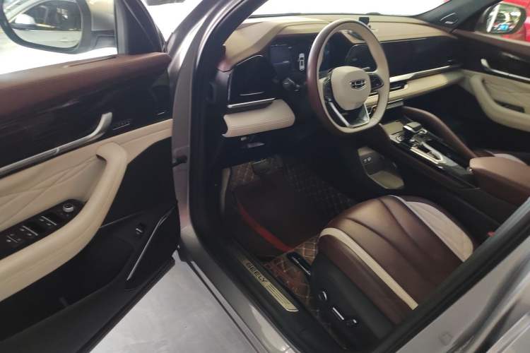 Used Geely Auto Monjaro L 2021 2.0TD DCT EVO Two-Wheel Drive Smart Luxury Version
