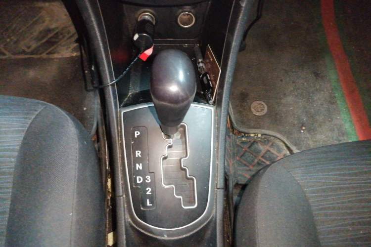 Used Hyundai Verna Ray 2014 1.4L Automatic GLX