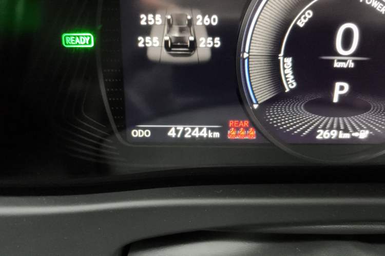 Used Lexus UX New Energy 2020 300e Pure·Joy Edition Odometer Close Up