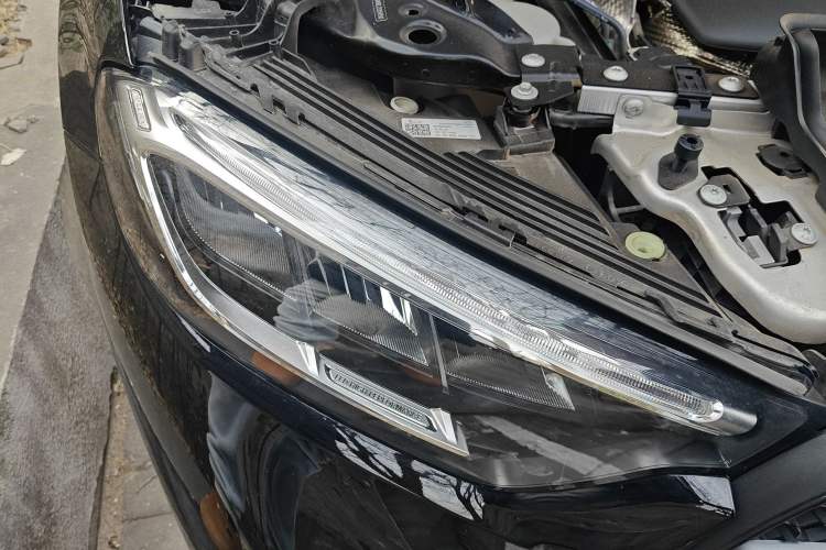 Used Mercedes-Benz GLC 2024 GLC 300 L 4MATIC Dynamic Edition 5-seater
