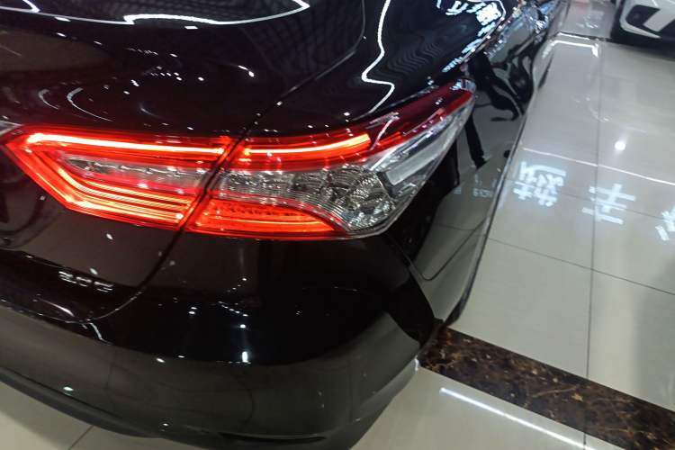 Used Toyota Camry 2019 2.0G Luxury Edition China VI Standard
