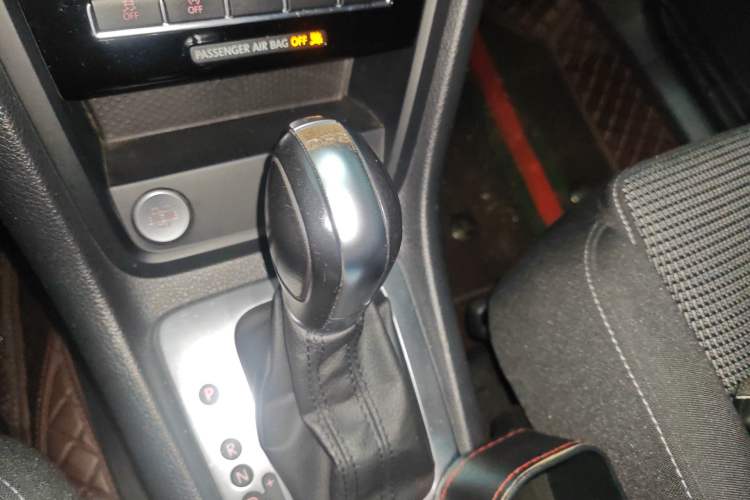 Used Volkswagen Sharan 2018 Revised Version 380TSI Comfort Edition 7-Seater