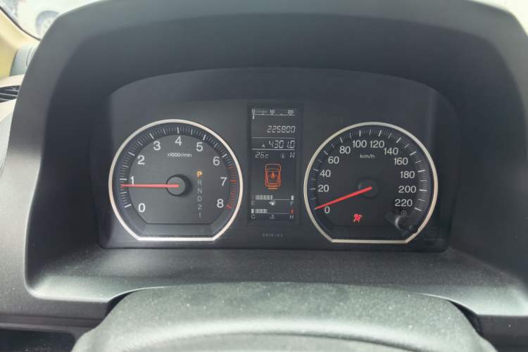 Used Honda CR-V 2007 2.4L automatic four-wheel drive Prestige Edition Instrument Cluster