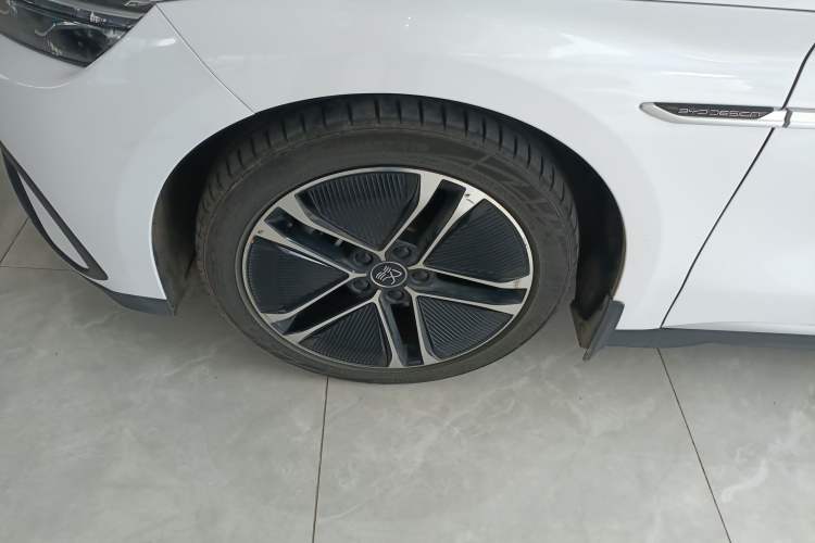 Used BYD Han 2023 EV Champion Edition 605KM Front-Drive Premium Model