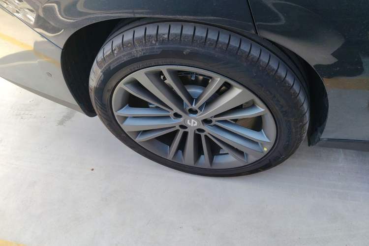 Used Leapmotor C16 2026 Pure Electric 630 LiDAR Zhizun Edition 5 Seats
