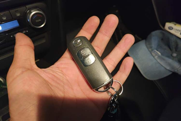 Used Mazda 3 Axela 2017 Hatchback 1.5L Automatic Luxury Model Emission Standard China V