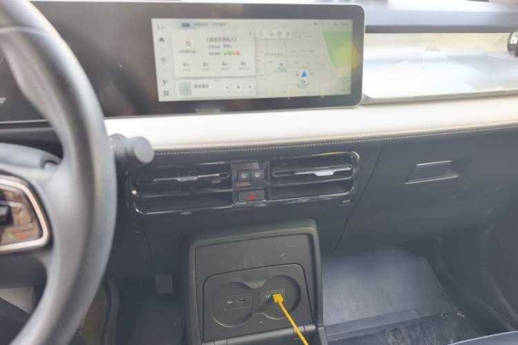 Used Geometry E Firefly 2023 401KM Linglong Tiger 5-Seater Audio And AC Panel