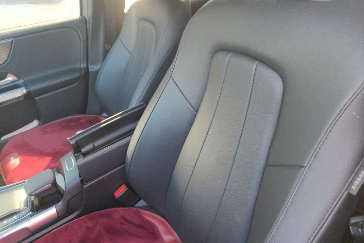 Used Mercedes-Benz GLB 2024 GLB 220 Dynamic Edition
