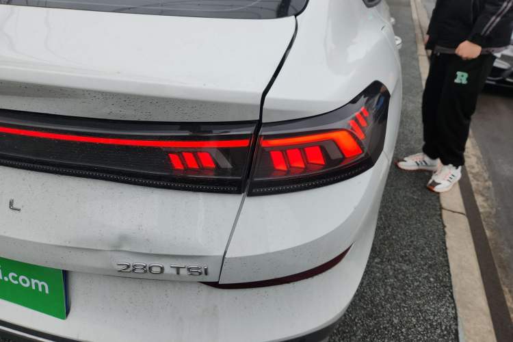 Used Volkswagen Lamando 2024 Lavida L 280TSI DSG Spicy Edition
