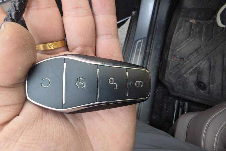 Used BYD Han 2023 EV Champion Edition 506KM Front-Wheel-Drive Premium Model