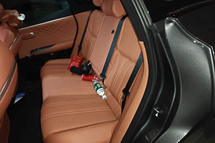 Used Deepal S07 2024 215Pro Extended-Range Version
