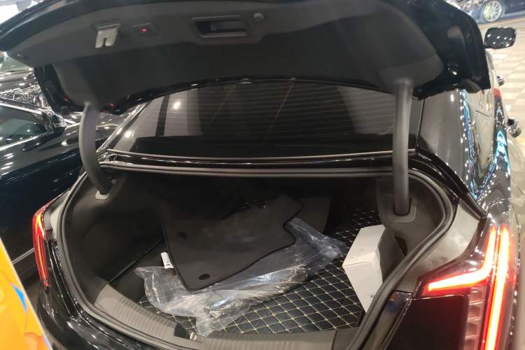 Used Cadillac CT5 2023 28T Prestige Model