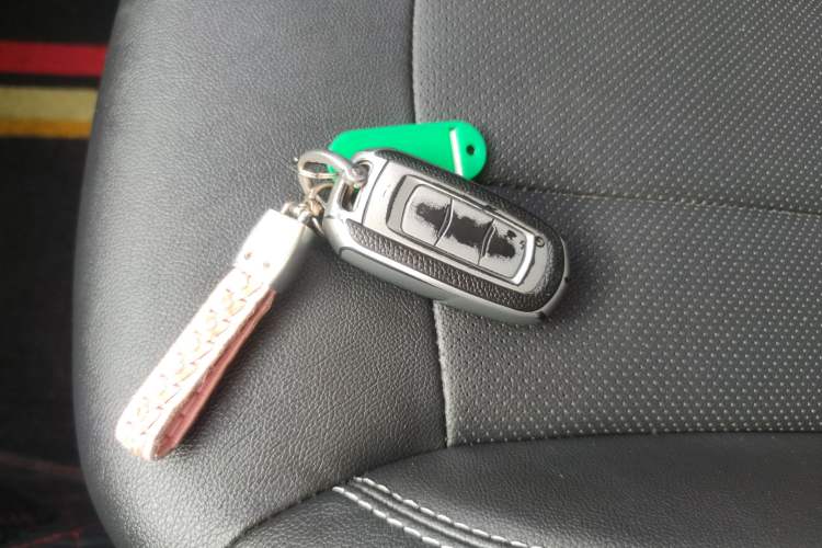 Used Geely Auto Vision X3 2020 1.5L CVT Luxury Model