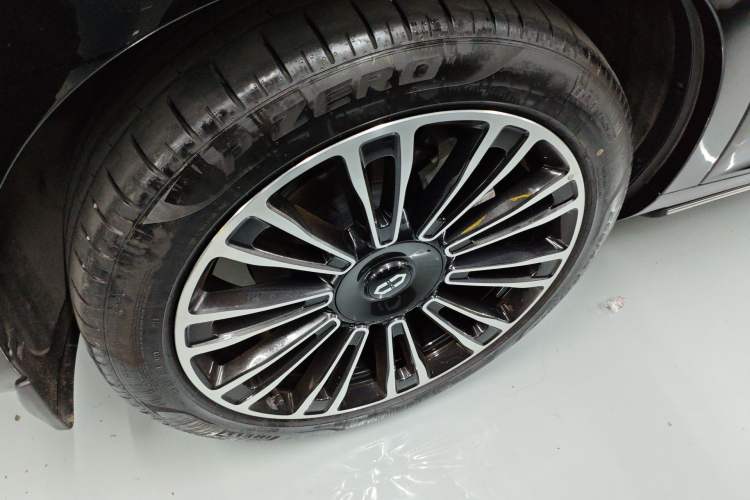 Used Hima AITO M7 2024 1.5T Four-Wheel Drive Plus Version 5 Seats Exterior 5