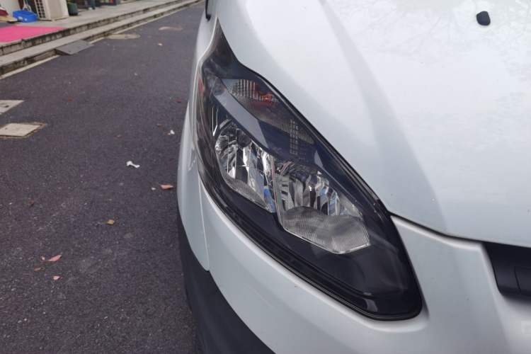 Used Ford Transit  Right Front Headlight