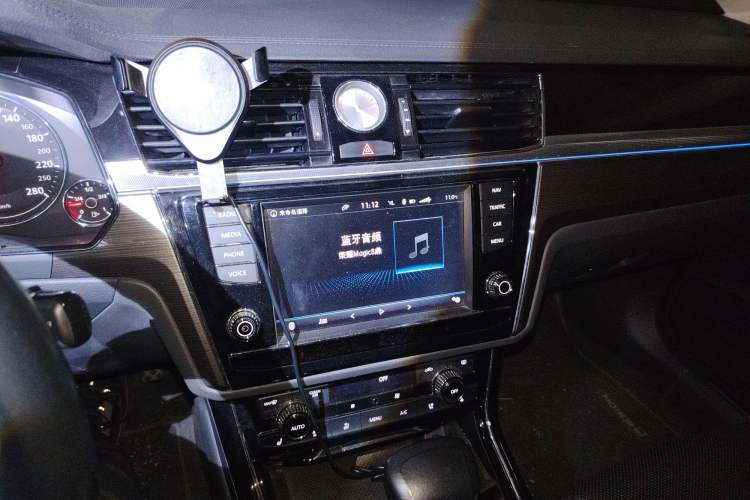 Used Volkswagen Phideon 2018 380TSI Two-Wheel Drive Business Edition Audio And AC Panel