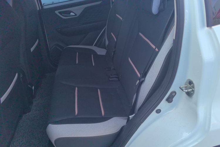 Used SOL E10X 2021 302 km Range Luxury Version 31.4 kWh Left Rear Seat