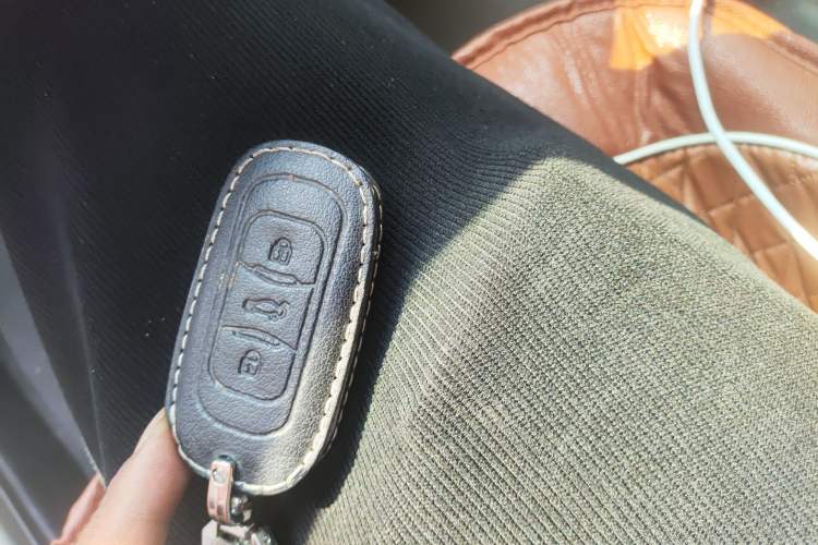 Used Geely Auto Emgrand 2014 Sedan 1.5L Manual Fashion Edition