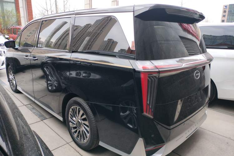 Used GAC Trumpchi M8 2023 Zongshi Series 400T Flagship Edition Exterior 2