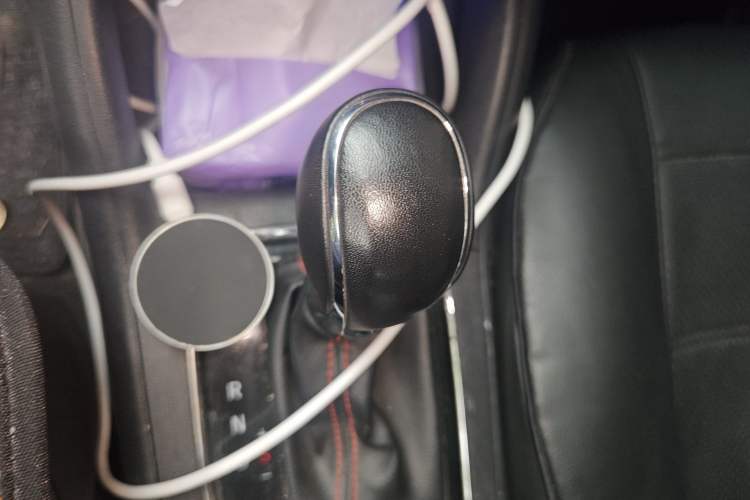 Used CHANGAN CS35 2017 1.6L Automatic Luxury Model Gear Lever