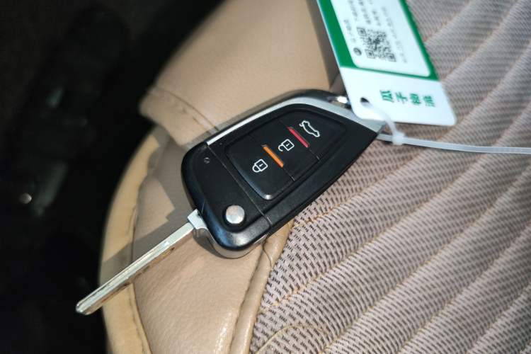 Used Citroen C4L 2015 1.2T Automatic Luxury Edition
