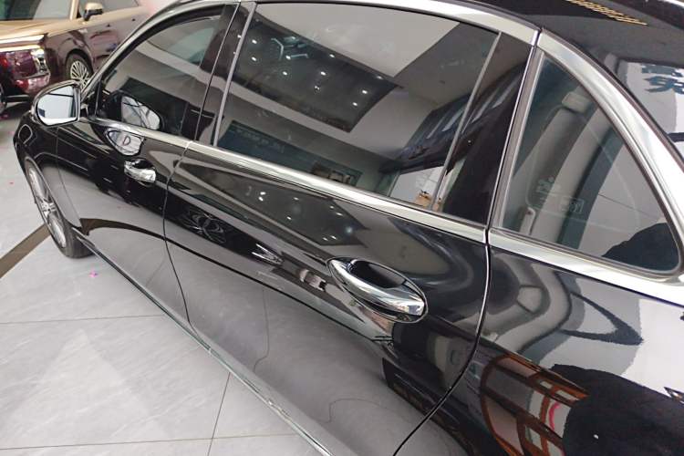 Used Mercedes-Benz E-Class 2021 Facelift E 260 L