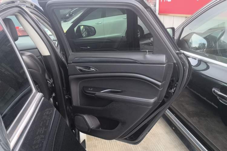 Used Cadillac SRX 2014 3.0L Comfort Model