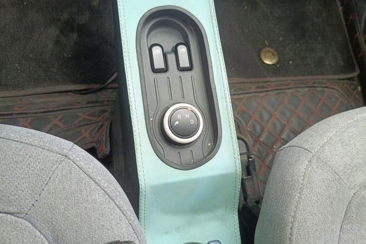 Used Wuling Hongguang MINIEV 2021 Macaron Premium Model – Lithium Iron Phosphate