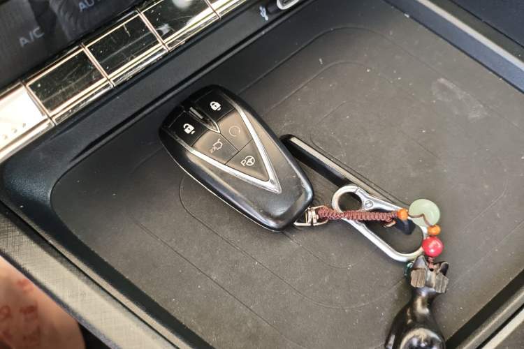 Used CHANGAN UNI-T 2022 1.5T Sport Edition Flagship Version
